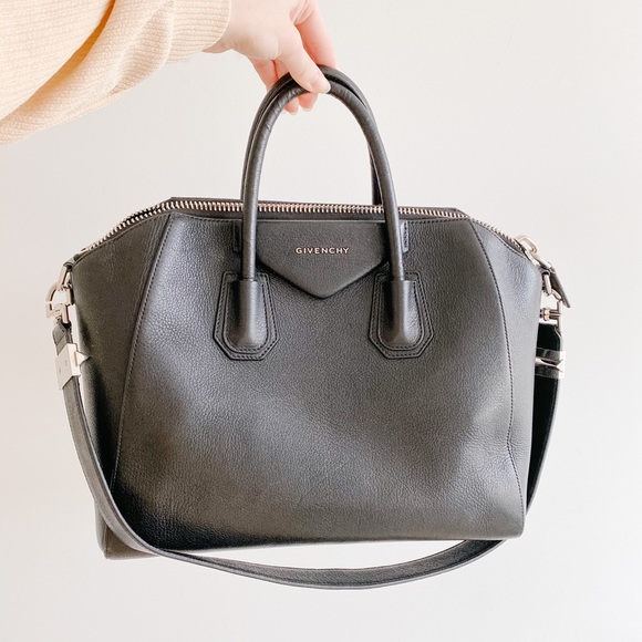 *SALE* 💃 GIVENCHY Antigona Sugar Black 2way - size medium - Picture 2 of 8